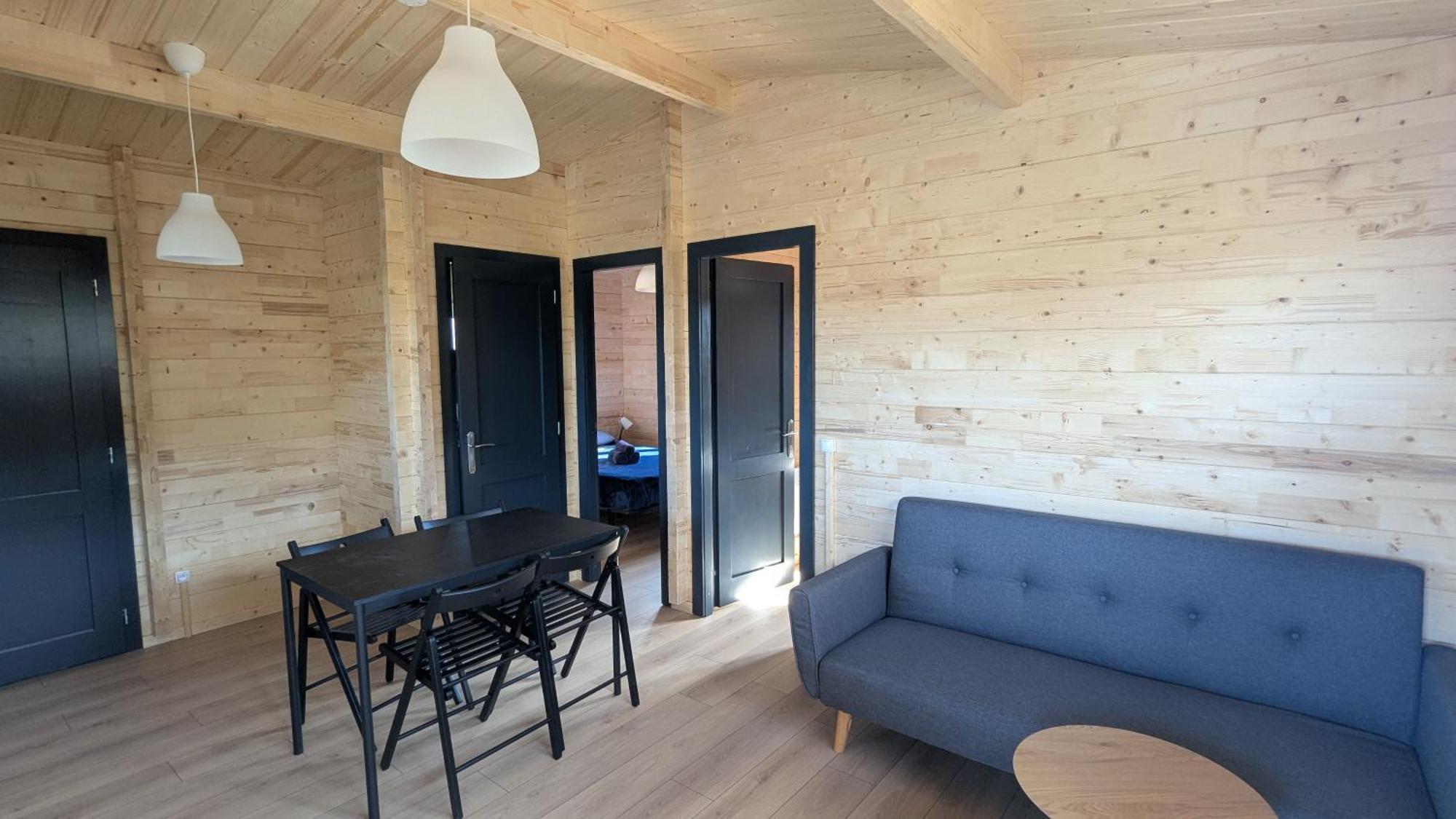 Cabanes Et Lodges Du Belvedere Serrieres-sur-Ain Exterior photo